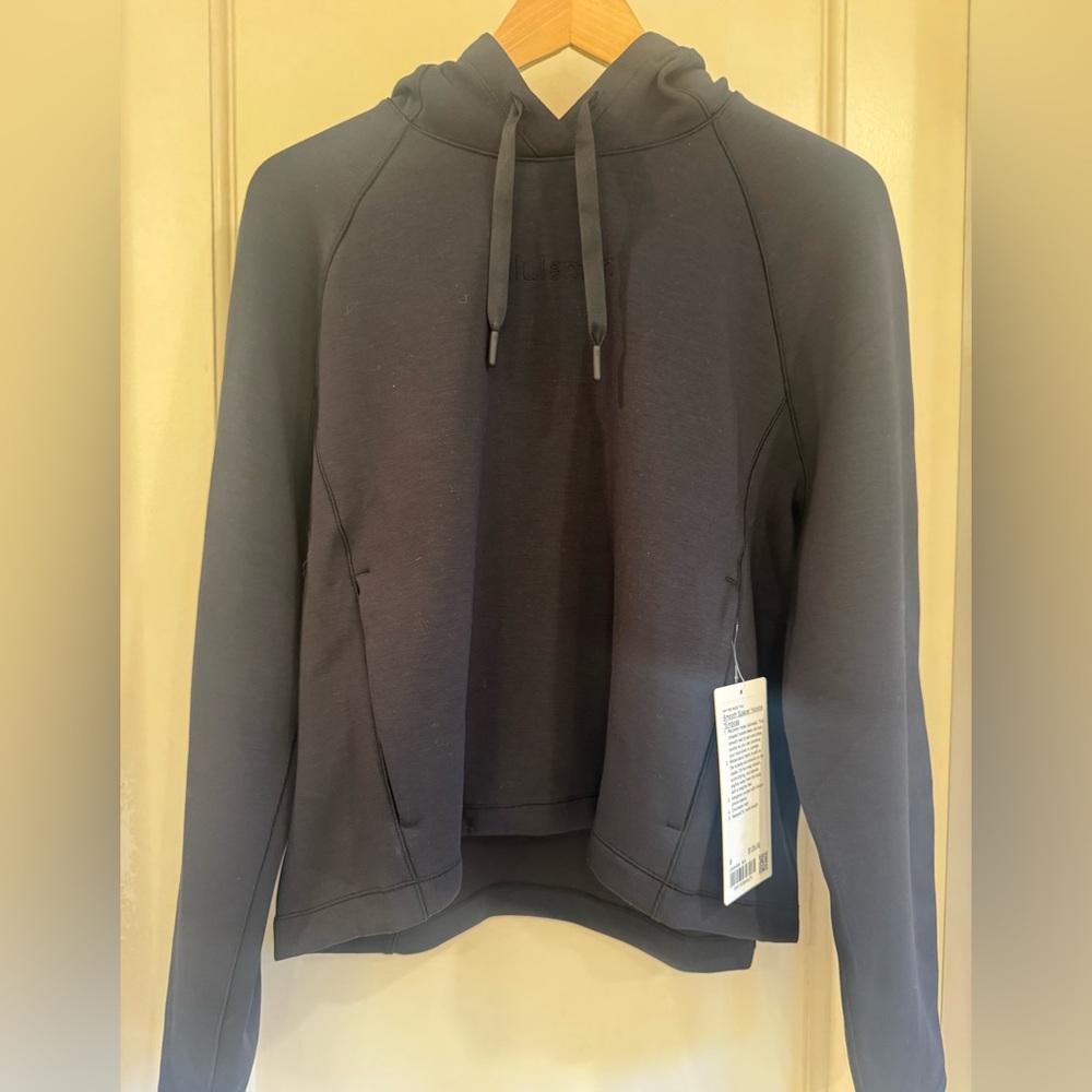 Lululemon Women's Smooth Spacer Black Hoodie Size 8